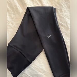 Alo 7/8 Airlift leggings - SZ S. Worn once!